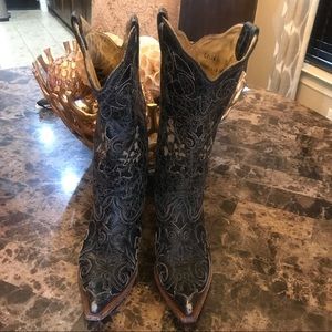 Corral black cowboy boots